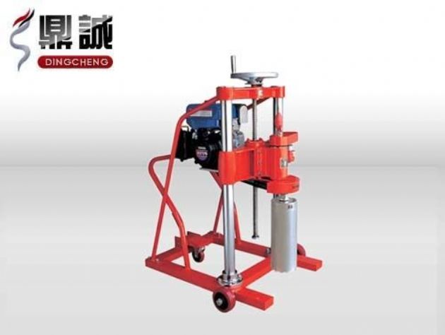 點擊查看詳細信息<br>標題：內燃式鉆孔取芯機 閱讀次數：4690