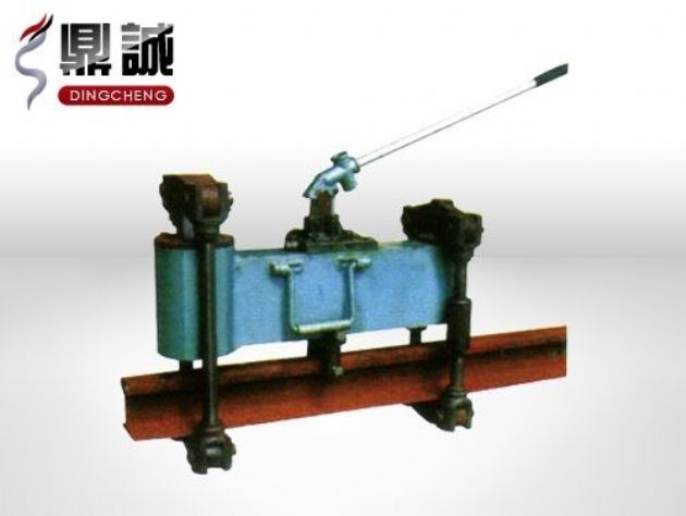 點擊查看詳細(xì)信息<br>標(biāo)題：液壓校正機 閱讀次數(shù)：4573